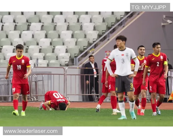 中国杯精彩对决乌拉圭迎战捷克上半场激烈角逐引人瞩目